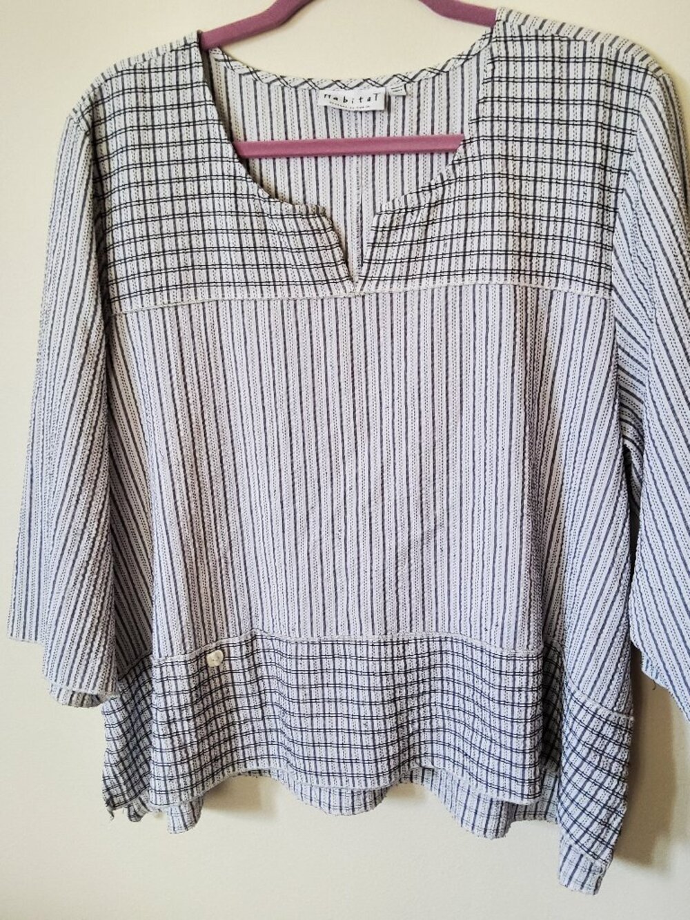 Habitat Clothes to Live In Top size XL